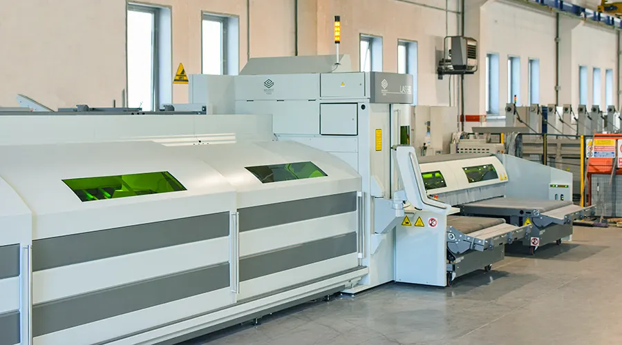 lasersid-taglio-laser-tubi-3d-macchinario-lasertube-lt7-galleria-1